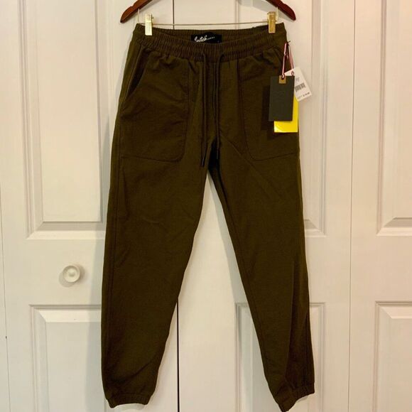 Switch Remarkable Men’s Olive Green Tech Twill Jogger Medium New - Picture 2 of 11